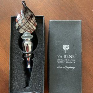 Beautiful glass wine stopper